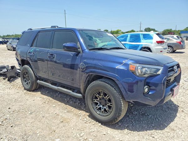 2022 TOYOTA 4RUNNER