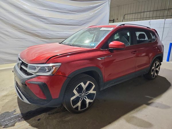 2022 VOLKSWAGEN TAOS 4Motion SEL