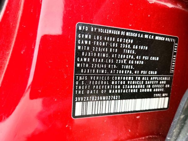 2022 VOLKSWAGEN TAOS 4Motion SEL