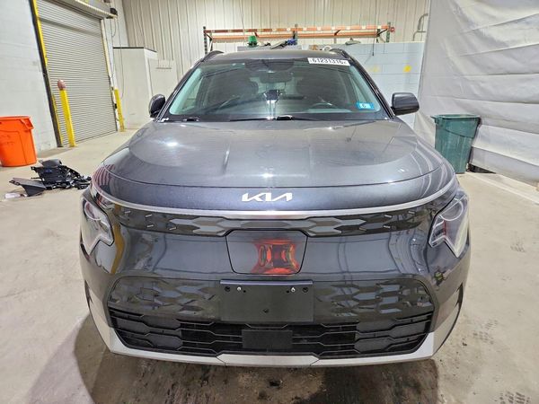 2023 KIA NIRO Wind