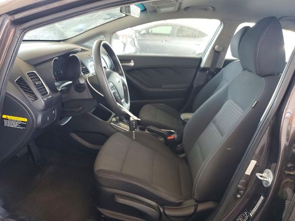 2017 KIA FORTE LX Popular, S