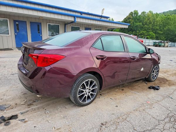 2017 TOYOTA COROLLA