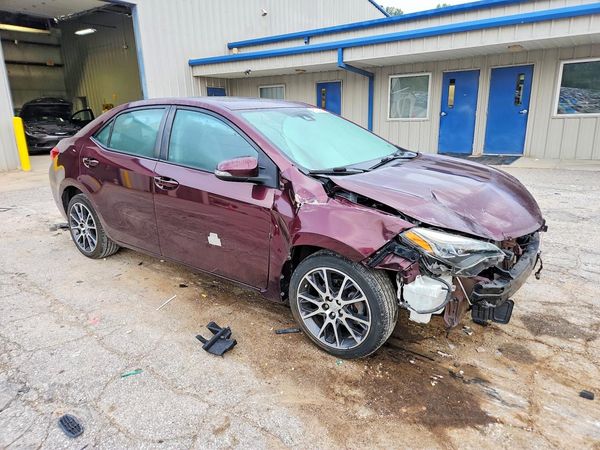 2017 TOYOTA COROLLA