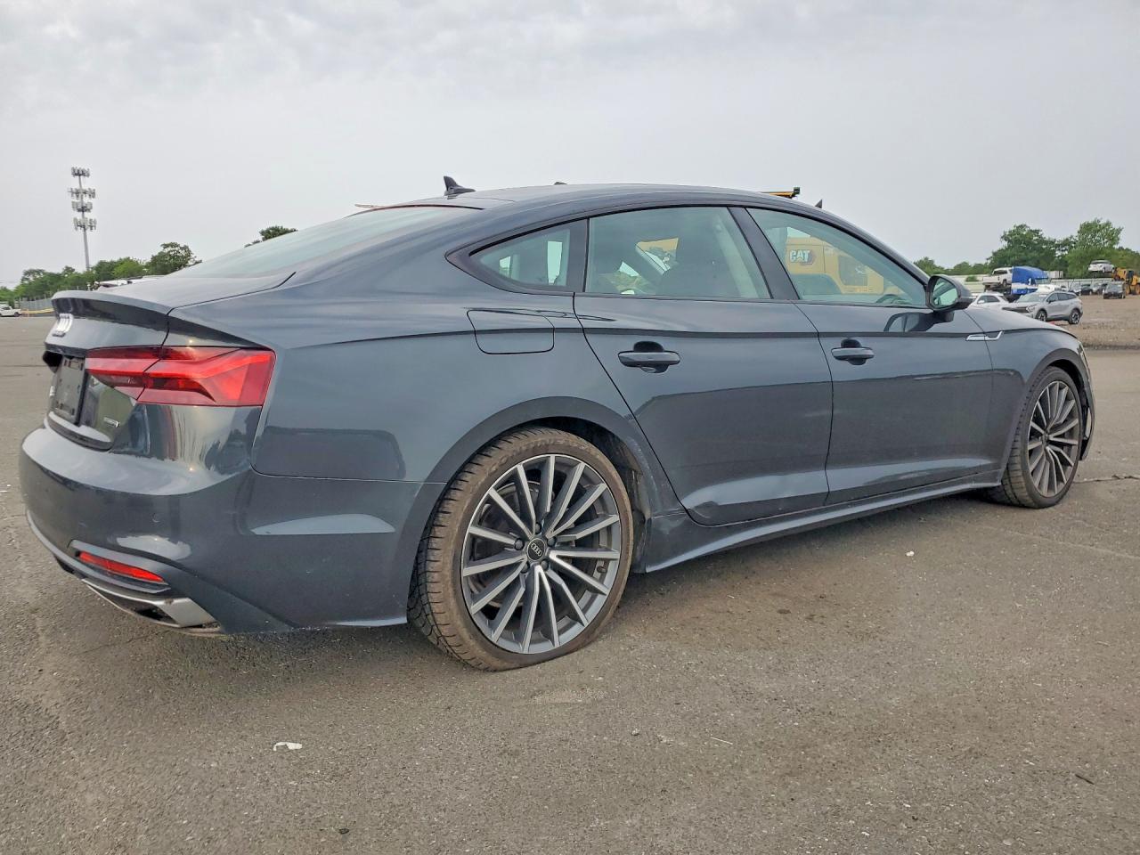 2022 AUDI A5