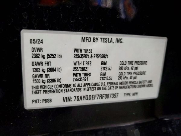 2024 TESLA MODEL Y