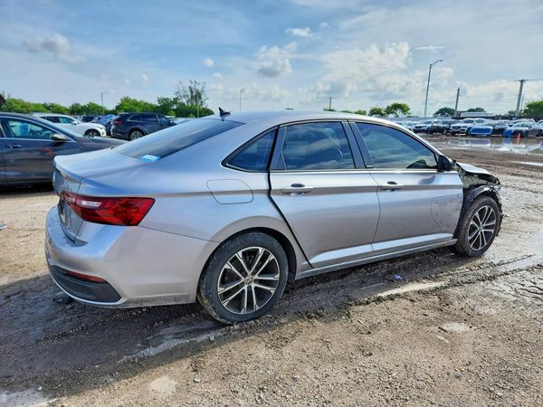 2024 VOLKSWAGEN JETTA
