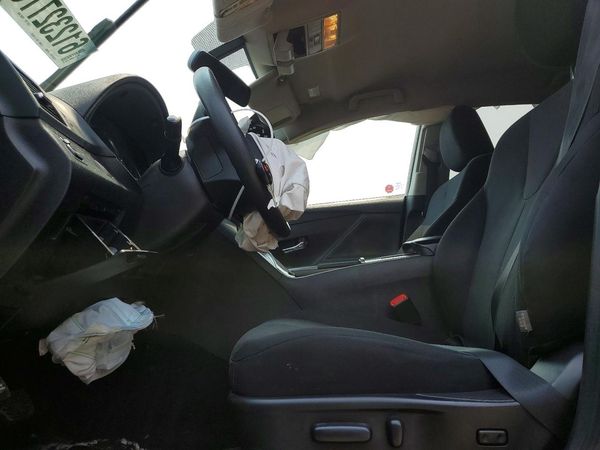 2016 TOYOTA VENZA XLE