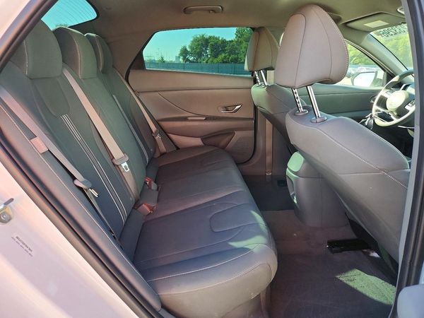 2025 HYUNDAI ELANTRA HY Blue, SEL Sport — PSRS