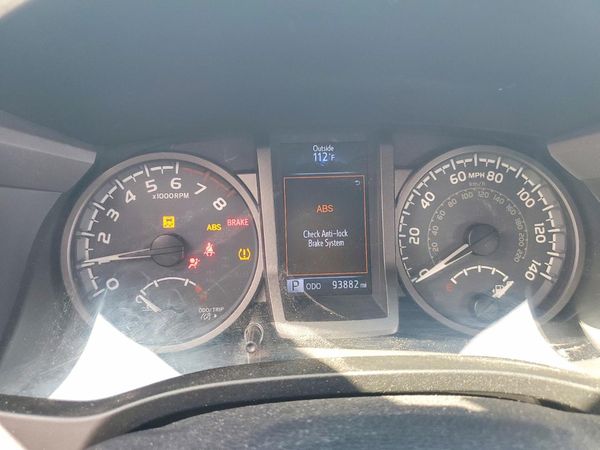 2017 TOYOTA TACOMA