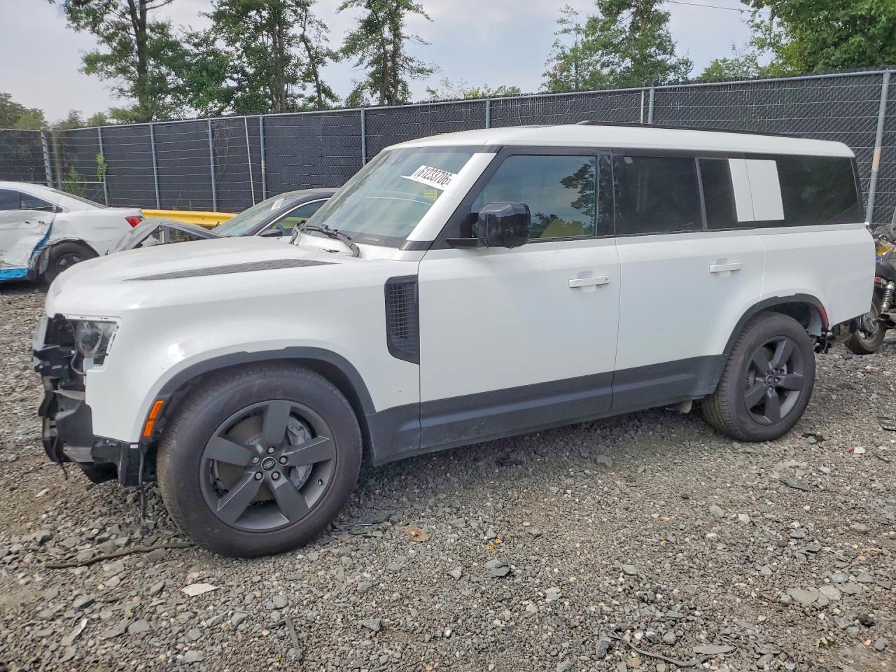 2025 LAND ROVER DEFENDER 130 S