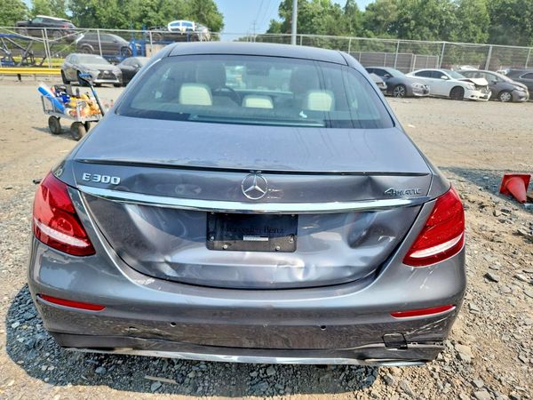 2017 MERCEDES-BENZ E E300-4M