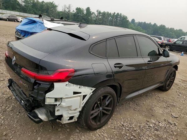 2021 BMW X4 M40i
