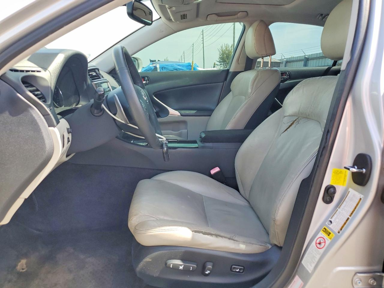 2012 LEXUS IS 250C