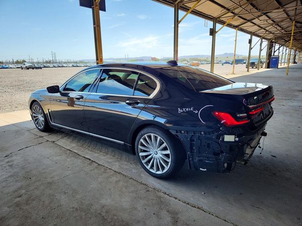 2020 BMW 740