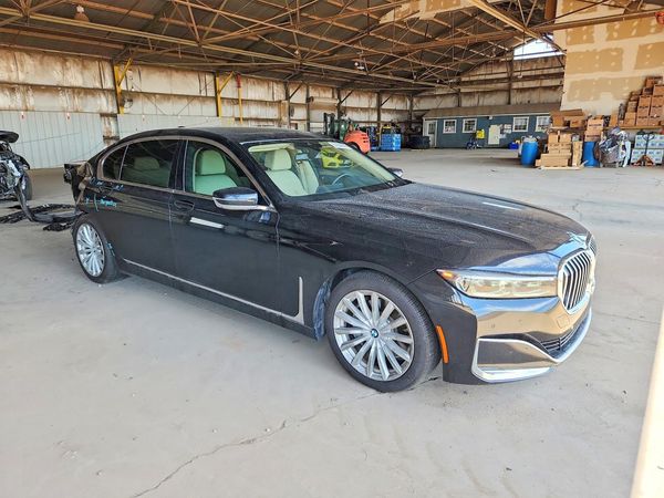 2020 BMW 740