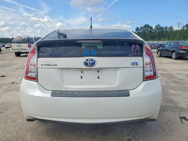 2012 TOYOTA PRIUS