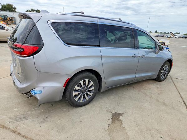 2021 CHRYSLER PACIFICA