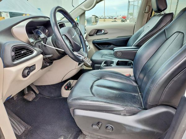 2021 CHRYSLER PACIFICA
