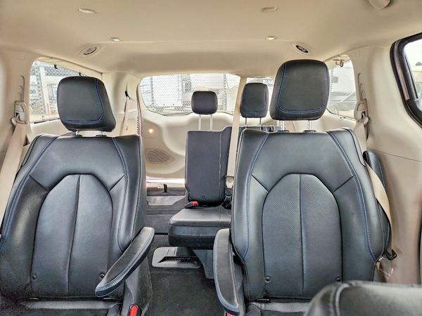 2021 CHRYSLER PACIFICA