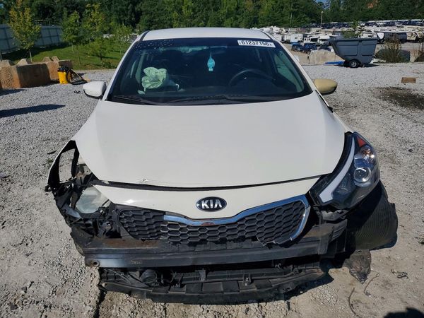 2016 KIA FORTE GL (Middle-Low Grade)