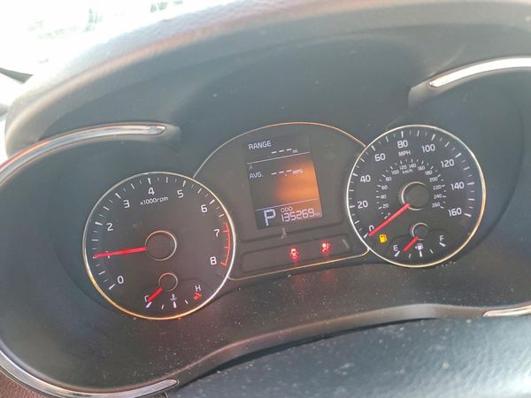 2016 KIA FORTE GL (Middle-Low Grade)