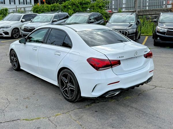 2019 MERCEDES-BENZ A A220-4M