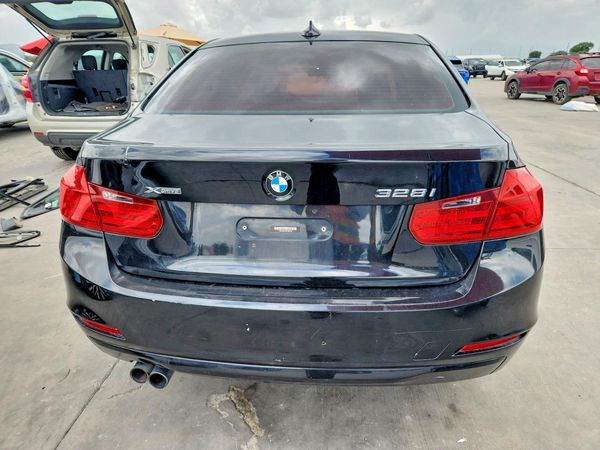 2015 BMW 328