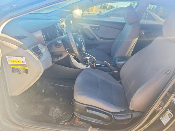 2014 HYUNDAI ELANTRA