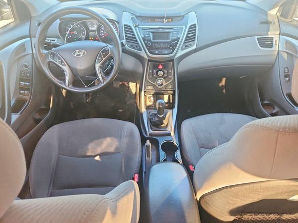 2014 HYUNDAI ELANTRA
