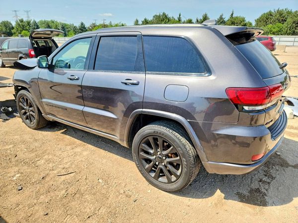 2019 JEEP GRAND CHEROKEE LAREDO 4X4