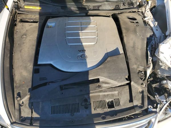 2016 LEXUS LS 460