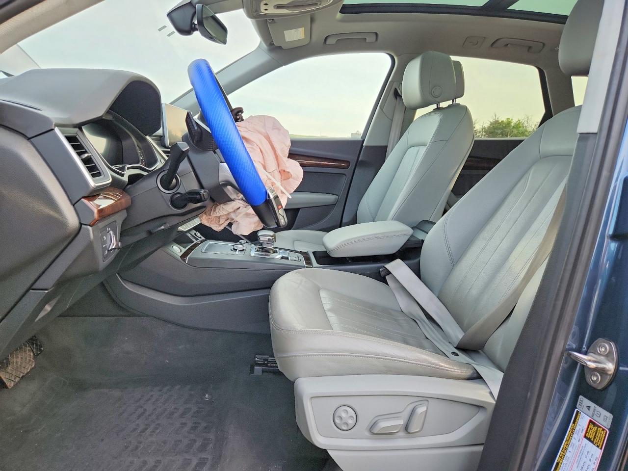 2018 AUDI Q5 quattro Premium Plus
