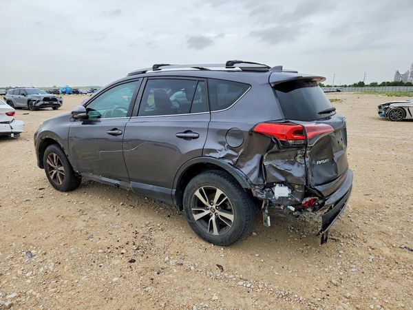 2017 TOYOTA RAV4 XLE