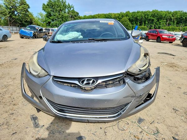 2016 HYUNDAI ELANTRA