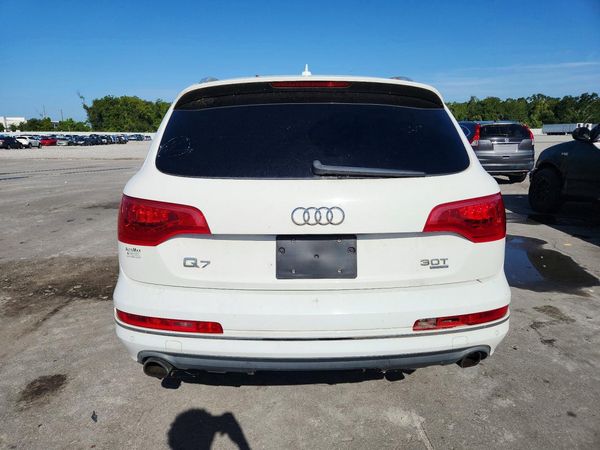 2014 AUDI Q7 Premium Plus