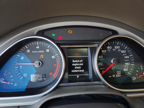 2014 AUDI Q7 Premium Plus
