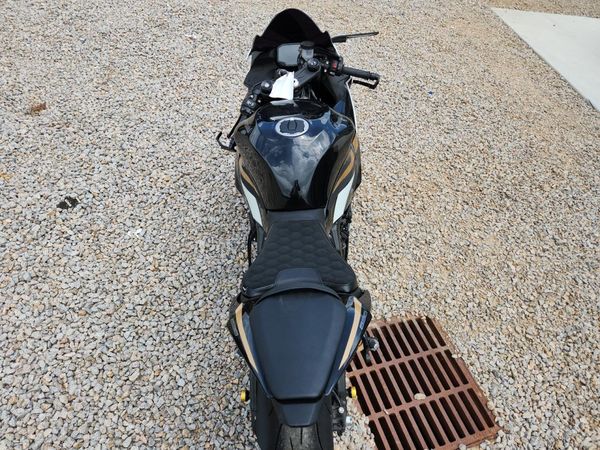 2026 KAWASAKI ZX636