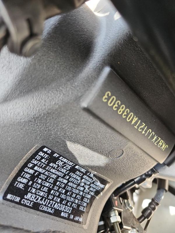 2026 KAWASAKI ZX636