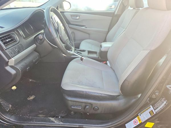 2016 TOYOTA CAMRY