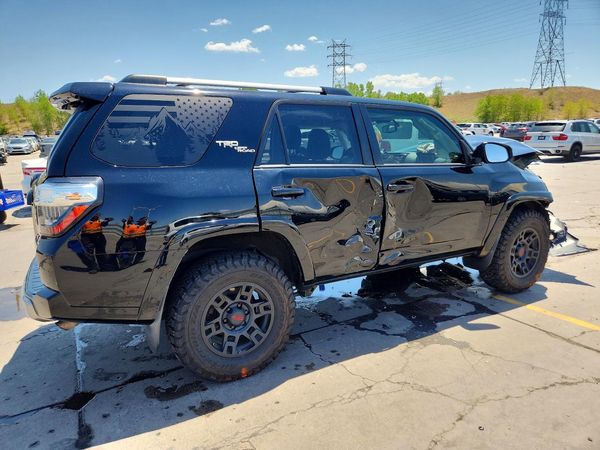 2018 TOYOTA 4RUNNER