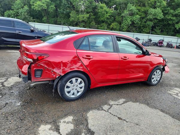 2022 KIA RIO LX, S