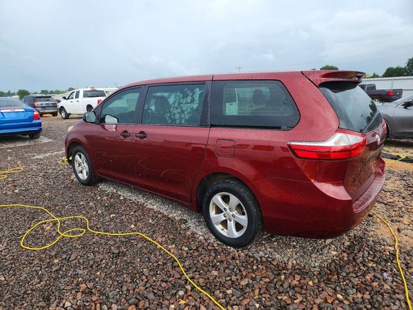 2017 TOYOTA SIENNA L