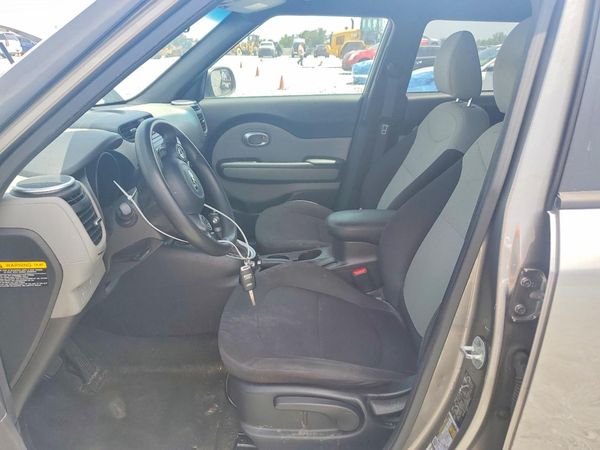 2015 KIA SOUL GL(Middle-low grade)