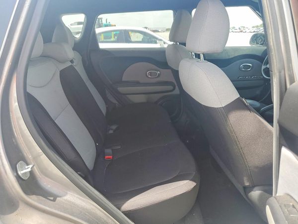 2015 KIA SOUL GL(Middle-low grade)