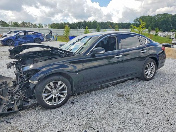 2018 INFINITI Q70