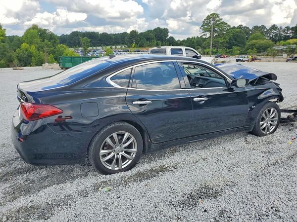 2018 INFINITI Q70
