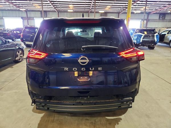 2025 NISSAN ROGUE SV