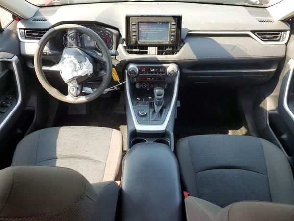 2021 TOYOTA RAV4 LE HV