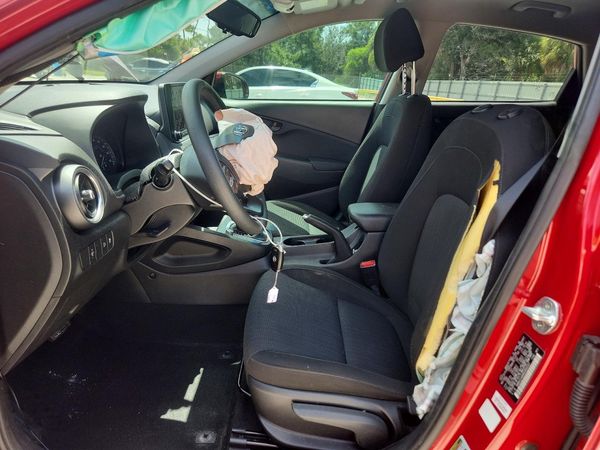 2022 HYUNDAI KONA
