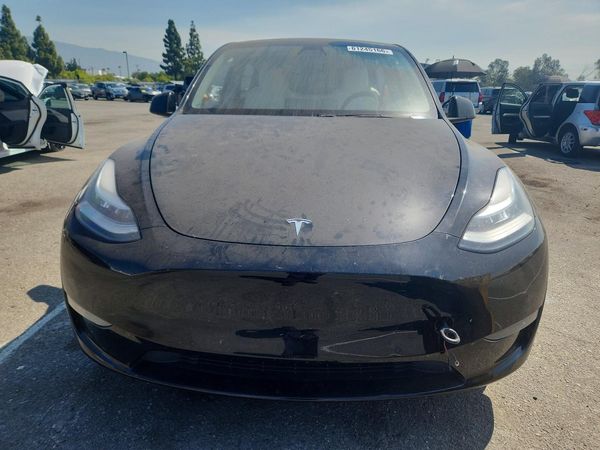 2020 TESLA MODEL Y
